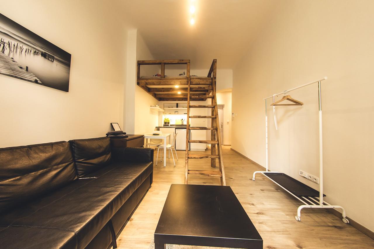 Freedom Rooms & Apartments Prag Rum bild